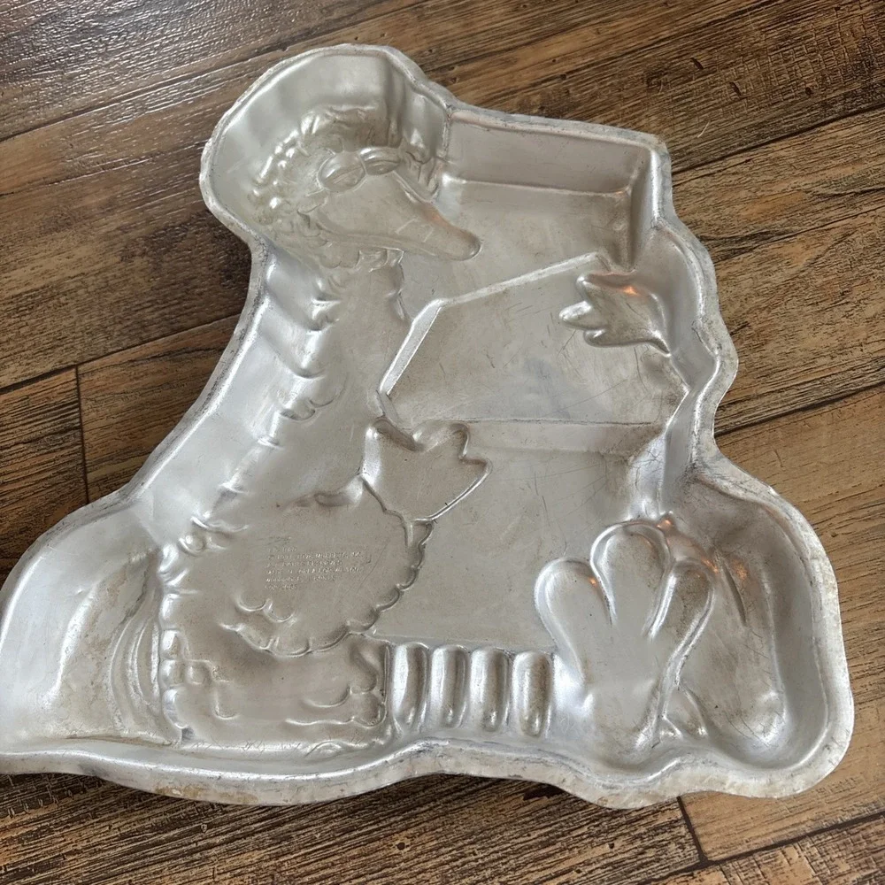 Wilton Party Cake Pan Big Bird 1978 Vintage 502-2065 Used